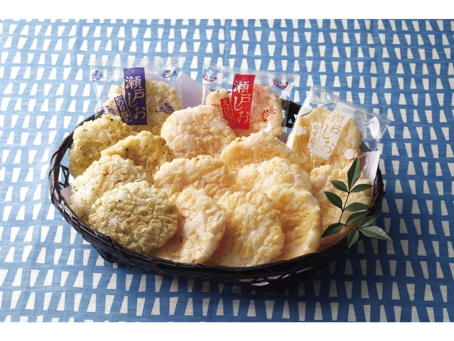Kuriyama Seto no Shioage Rice Crackers Assortment (30 pieces)