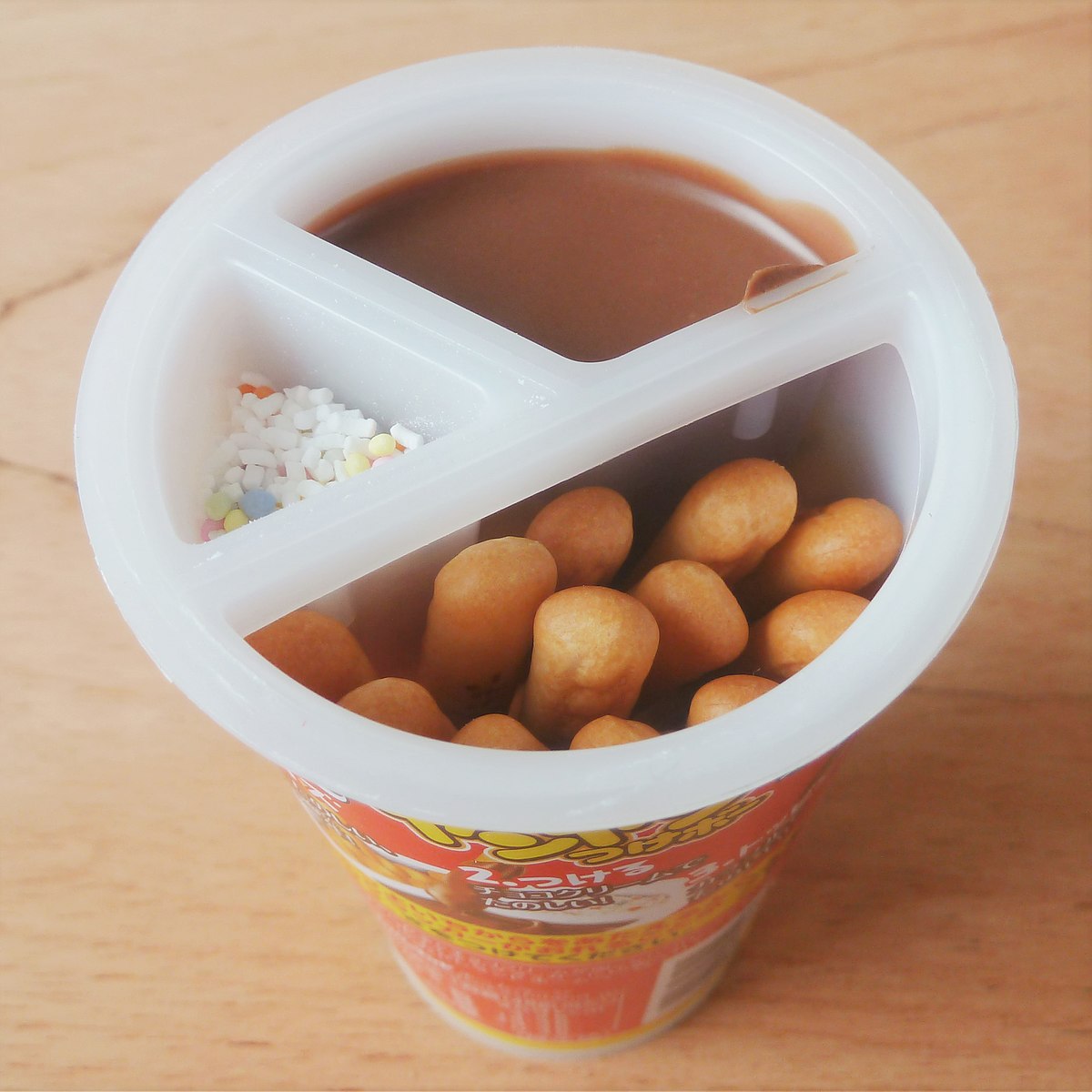 Meiji Yan Yan Stick Biscuit with Chocolate Cream Dip